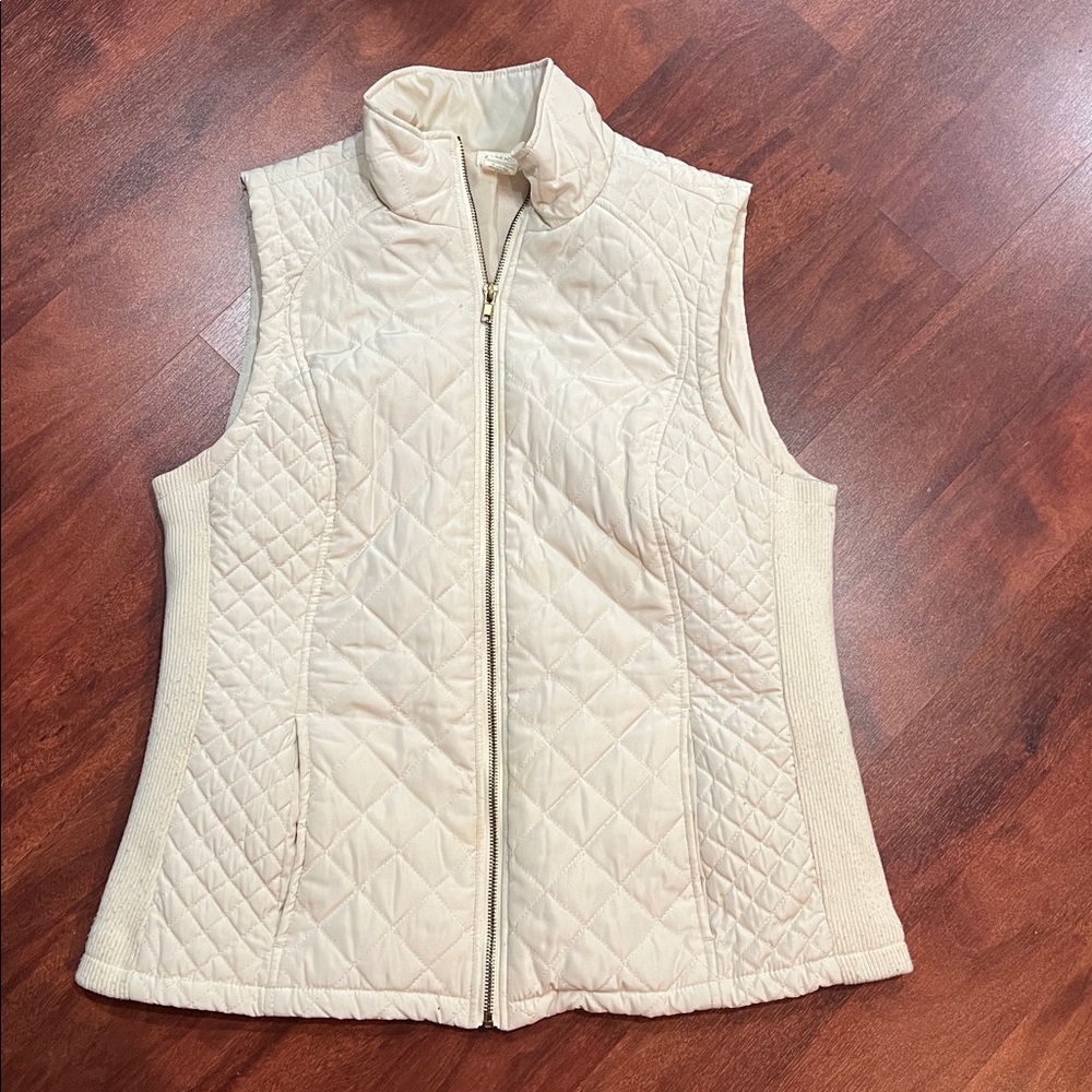 size large cream colored aspen vest